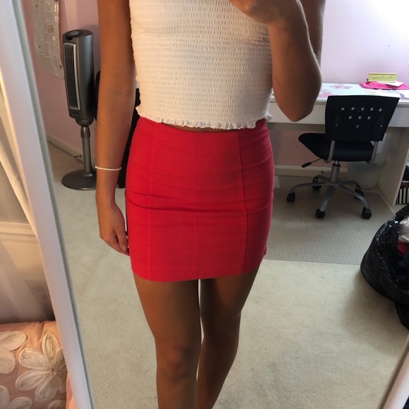 Red Newbury Kustom Denim Look Skirt - Picture 1 of 4